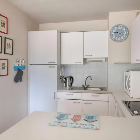 Rez-de-terrasse Face Pour 4 Personnes * Pornic