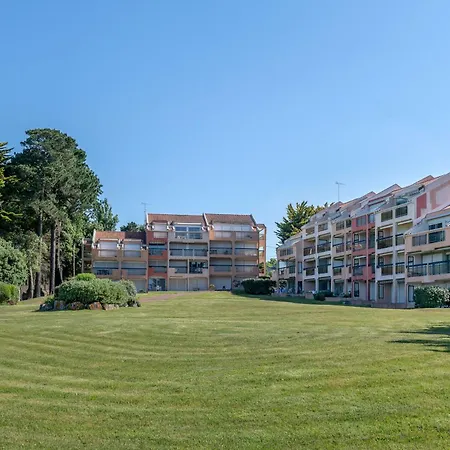 Rez-de-terrasse Face Pour 4 Personnes * Pornic
